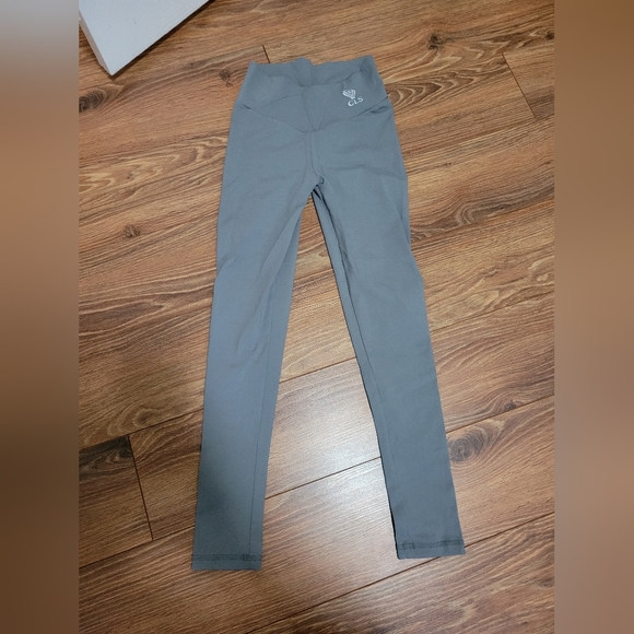 CLS Sportswear booty scrunch leggings - Picture 4 of 8